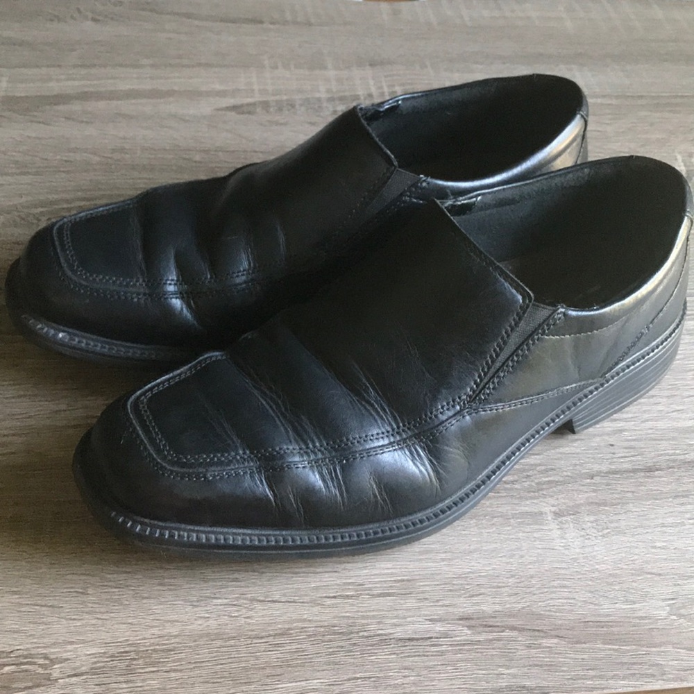 Bostonian dress shoe